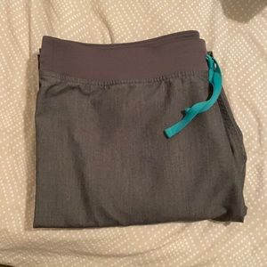 Worn ONCE- fig scrub pants